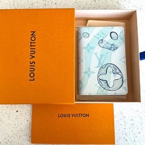 Brand new Louis Vuitton Monogram Aquagarden Pocket Organizer